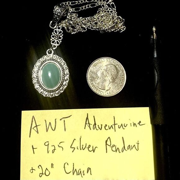 AWT Aventurine & Sterling 925 Silver Pendant & Chain - Picture 5 of 5